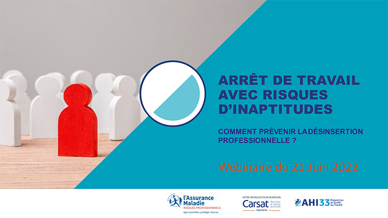 Personne assistant à un webinaire