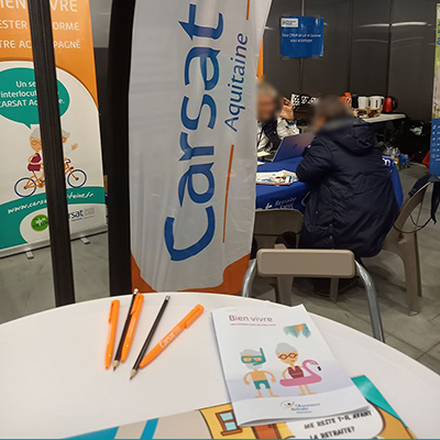 Photo entretien durant le forum sur l'inclusion numérique